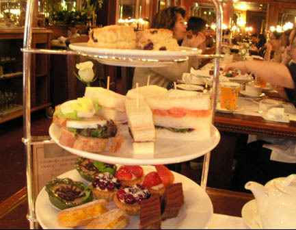 亞都麗緻大飯店巴賽麗廳的豪華英式下午茶