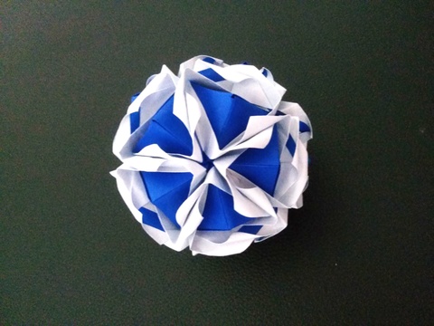 纸色恋曲原创圣诞折纸花球（五）